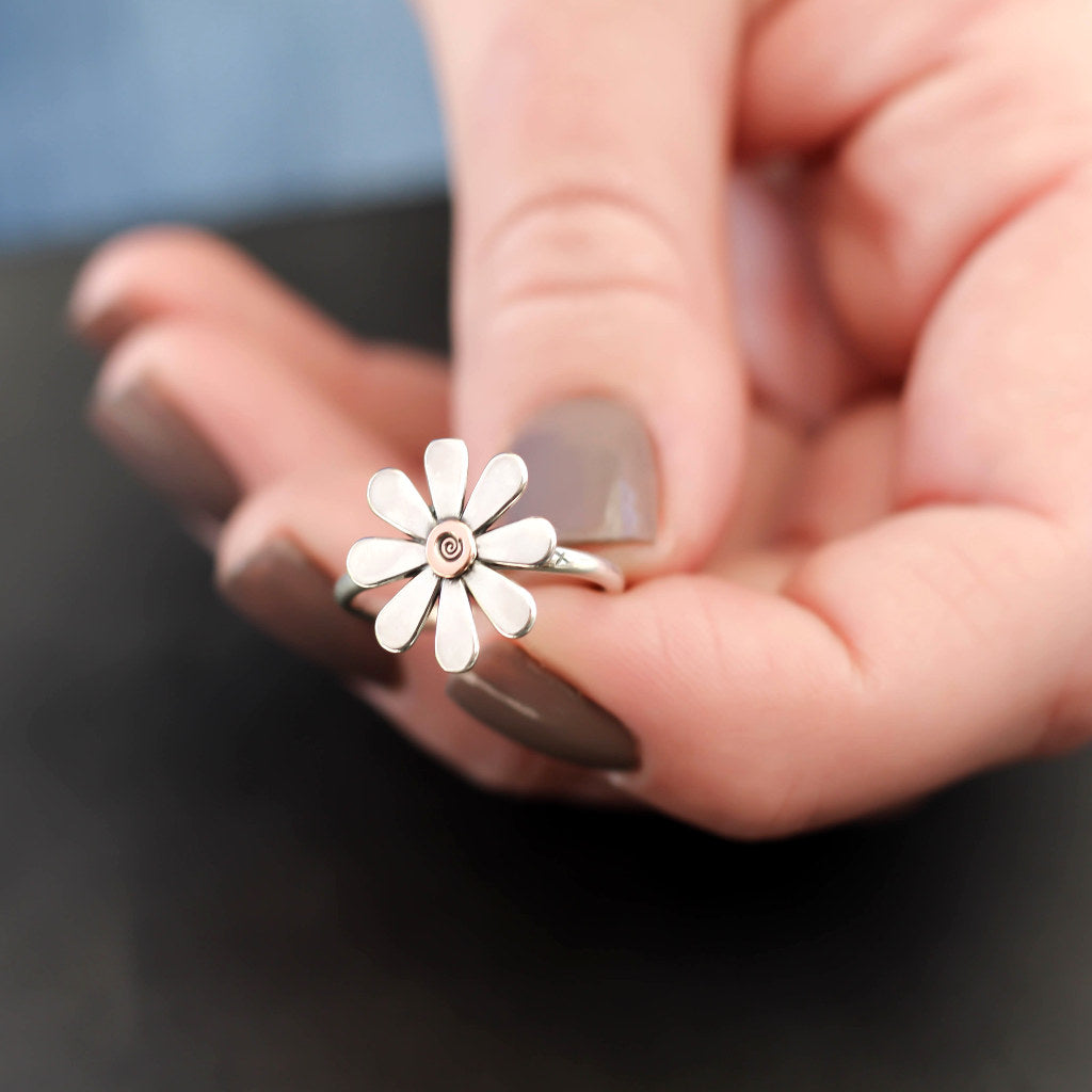 Sweet Silver Daisy Ring-Womens-LittleGreenRoomJewelry-LittleGreenRoomJewelry